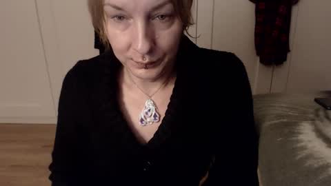 Ifk Donkeys online show from December 16, 2025, 6:57 pm