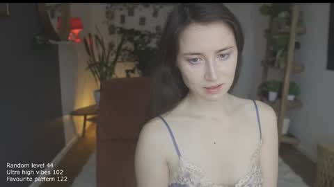 Snapshot of ifyouleave chatting on November 30, 2025, 10:08 am Belle online show from November 30, 2025, 10:08 am