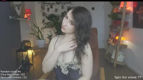 Belle online show from April 17, 2026, 10:40 am