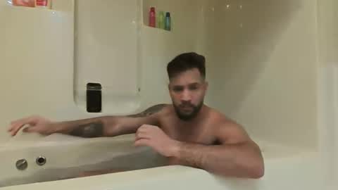 Angel Oppenheim online show from October 26, 2025, 1:33 am