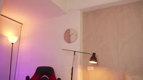 Igor scott online show from May 28, 2026, 2:42 am