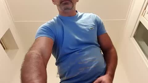 Snapshot of ihtiandar1008 chatting on March 4, 2025, 11:00 pm ihtiandar1008 online show from March 4, 2025, 11:00 pm