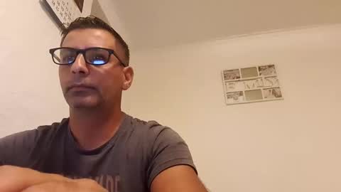 Snapshot of ihtiandar1008 chatting on October 12, 2025, 4:55 am ihtiandar1008 online show from October 12, 2025, 4:55 am