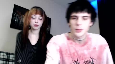 iiiiiiis online show from September 13, 2025, 3:45 pm