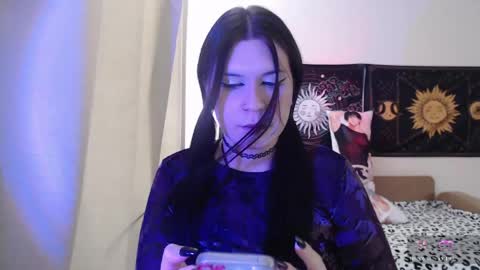 Vella online show from May 13, 2026, 11:40 am