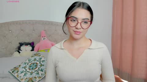 Snapshot of iki_mei chatting on February 5, 2025, 8:25 pm Maria online show from February 5, 2025, 8:25 pm