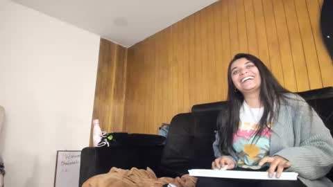 valentina online show from March 10, 2025, 12:40 am