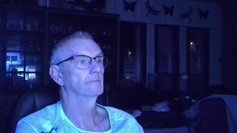 ikwiljeneuken123 online show from March 4, 2026, 4:29 am