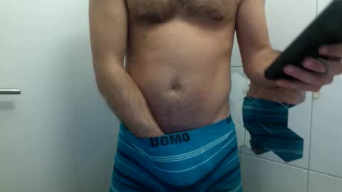 Snapshot of ilcaponero chatting on March 15, 2026, 12:49 am ilcaponero online show from March 15, 2026, 12:49 am