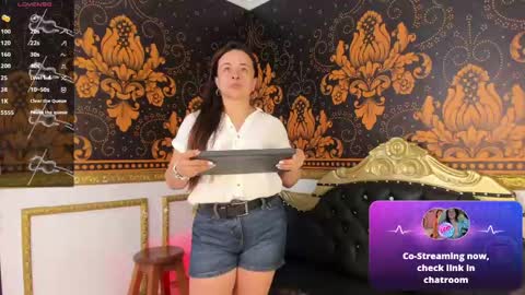 Snapshot of iliy_pervertedx chatting on May 29, 2026, 11:30 am LILY online show from May 29, 2026, 11:30 am