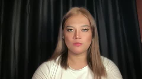 Snapshot of ill_moan_foryouxx chatting on February 16, 2026, 1:35 am QUEEN KATH online show from February 16, 2026, 1:35 am