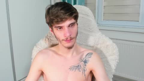 Snapshot of illusions888 chatting on February 25, 2025, 6:42 pm D-Illusion online show from February 25, 2025, 6:42 pm