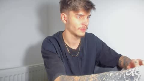 D-Illusion online show from November 19, 2025, 10:15 am