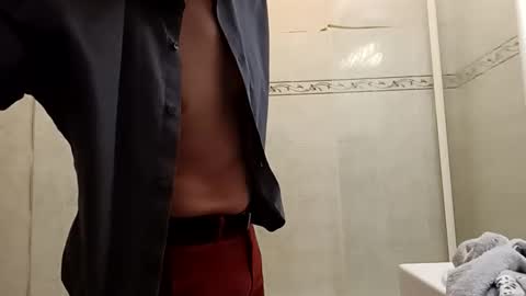 ilovecuteguy79 online show from March 30, 2026, 5:19 am