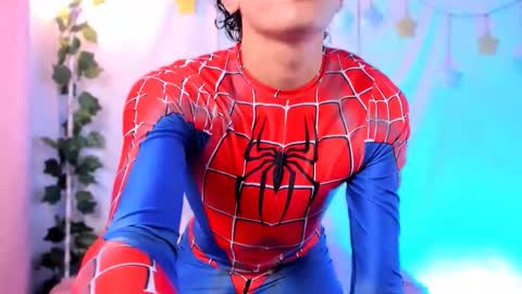 Alejo independent model   online show from March 29, 2026, 3:28 am