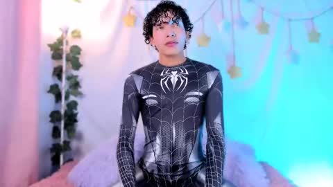 Alejo independent model   online show from April 26, 2026, 2:20 am