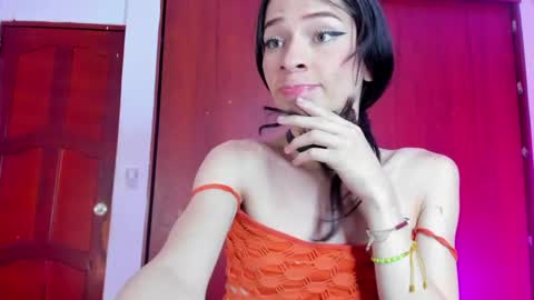 im_brittany_333 online show from April 26, 2026, 5:49 am