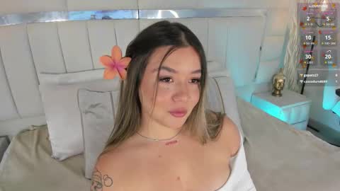 DAHLIA online show from October 11, 2025, 9:13 pm