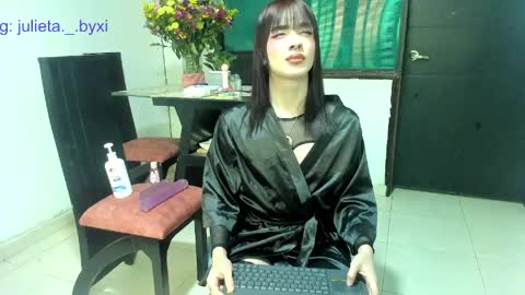 Snapshot of im_dorothy chatting on May 4, 2026, 6:48 pm im_dorothy online show from May 4, 2026, 6:48 pm