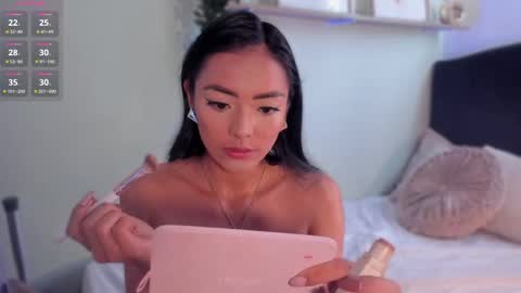 Isa online show from September 19, 2025, 8:31 pm