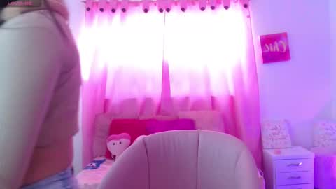 Julieta online show from February 25, 2026, 8:18 pm