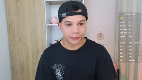 Snapshot of im_marco chatting on June 17, 2026, 4:04 am Marco online show from June 17, 2026, 4:04 am