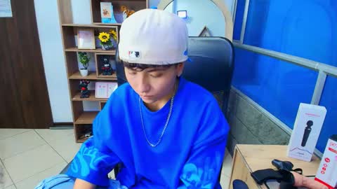 mathias online show from November 29, 2025, 2:36 am