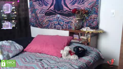 Cutie pie online show from February 9, 2025, 1:56 pm