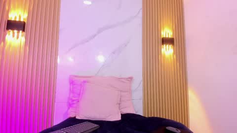 TAMMY online show from April 12, 2026, 11:15 am