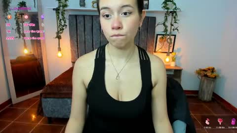 im_tulipan online show from April 2, 2026, 8:39 pm