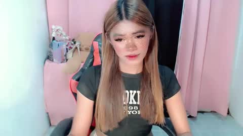 im_yourfairyannaxx online show from February 3, 2026, 6:22 am