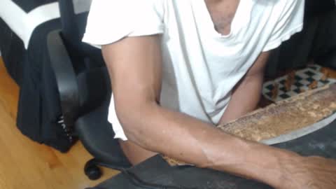 Snapshot of imanlolo789__ chatting on December 11, 2024, 10:03 am Imanlolo789   formerly known as Slimrodxxx  independent model online show from December 11, 2024, 10:03 am