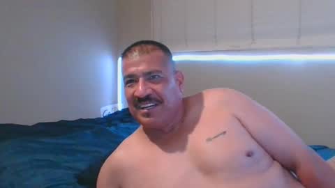 Snapshot of imbackmandosuknw chatting on December 23, 2024, 11:14 am imbackmandosuknw online show from December 23, 2024, 11:14 am