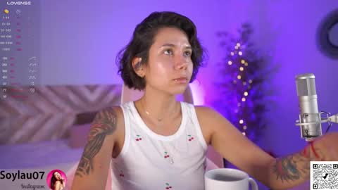 Snapshot of imjess_ chatting on October 23, 2025, 2:22 am imjess_ online show from October 23, 2025, 2:22 am