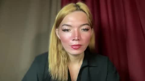 Snapshot of imjustasluttyintownxxx chatting on February 12, 2026, 4:51 am Mika online show from February 12, 2026, 4:51 am