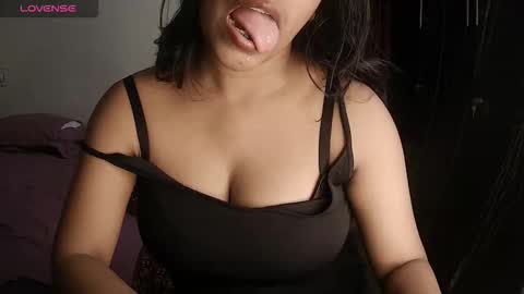 ROSE online show from October 25, 2025, 1:29 pm