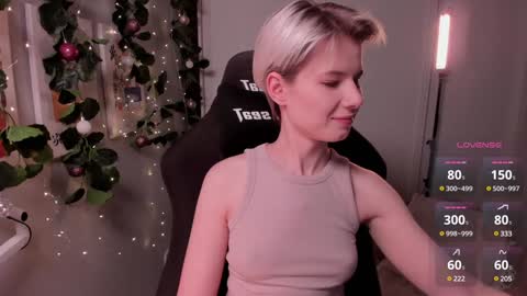 Mia online show from January 4, 2025, 5:16 pm