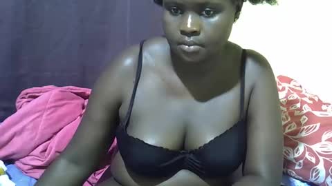 impress_ivy online show from October 15, 2025, 9:31 am