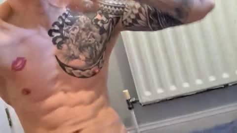 Snapshot of impressedmuch459 chatting on February 17, 2026, 8:33 am impressedmuch459 online show from February 17, 2026, 8:33 am