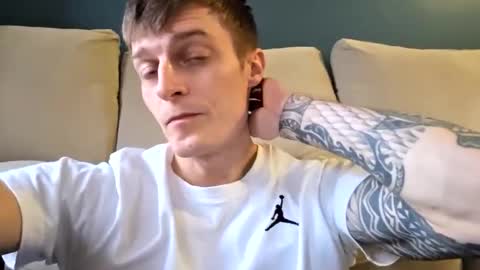 Snapshot of impressedmuch459 chatting on March 1, 2026, 4:53 pm impressedmuch459 online show from March 1, 2026, 4:53 pm