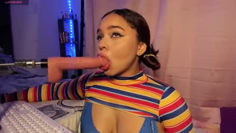 Sofia Vega online show from October 29, 2025, 5:47 pm