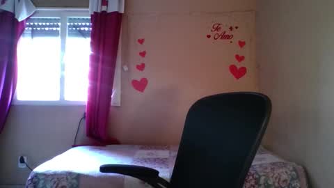 Snapshot of imsohornydacom chatting on February 12, 2026, 6:14 pm Florencia online show from February 12, 2026, 6:14 pm