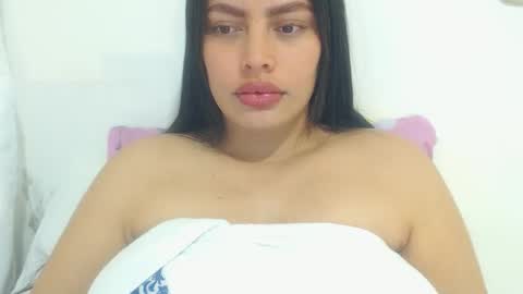 imsweetlips online show from November 29, 2025, 10:35 pm
