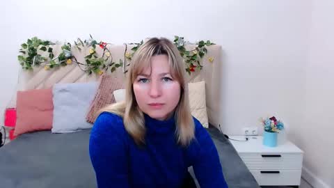 Snapshot of incredible_ariela chatting on February 8, 2026, 7:01 am incredible_ariela online show from February 8, 2026, 7:01 am