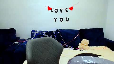 Snapshot of incredible_ariela chatting on March 2, 2026, 10:00 am incredible_ariela online show from March 2, 2026, 10:00 am