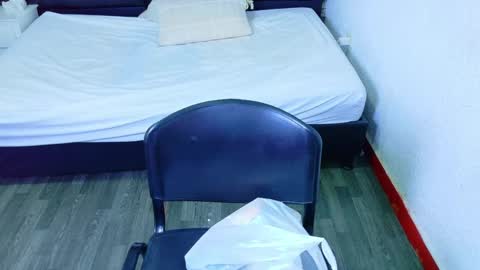 indian_whore18 online show from May 27, 2026, 3:14 am
