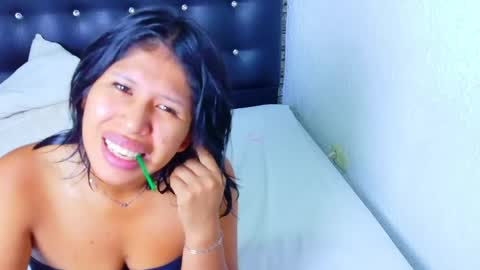 indian_whore18 online show from June 4, 2026, 3:12 am