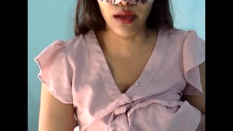 Snapshot of indiananu23 chatting on November 11, 2025, 8:25 am indiananu23 online show from November 11, 2025, 8:25 am