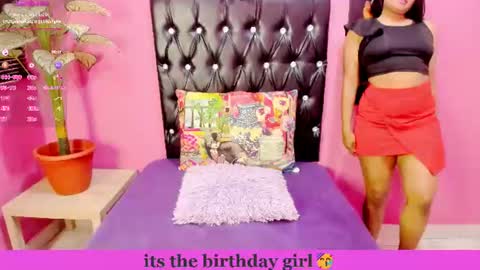 Snapshot of indianflame chatting on July 18, 2026, 7:01 am PARADISEQUEEN online show from July 18, 2026, 7:01 am