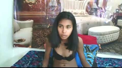 Zoe online show from July 11, 2026, 11:35 am
